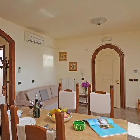 Sul Garda Vila *